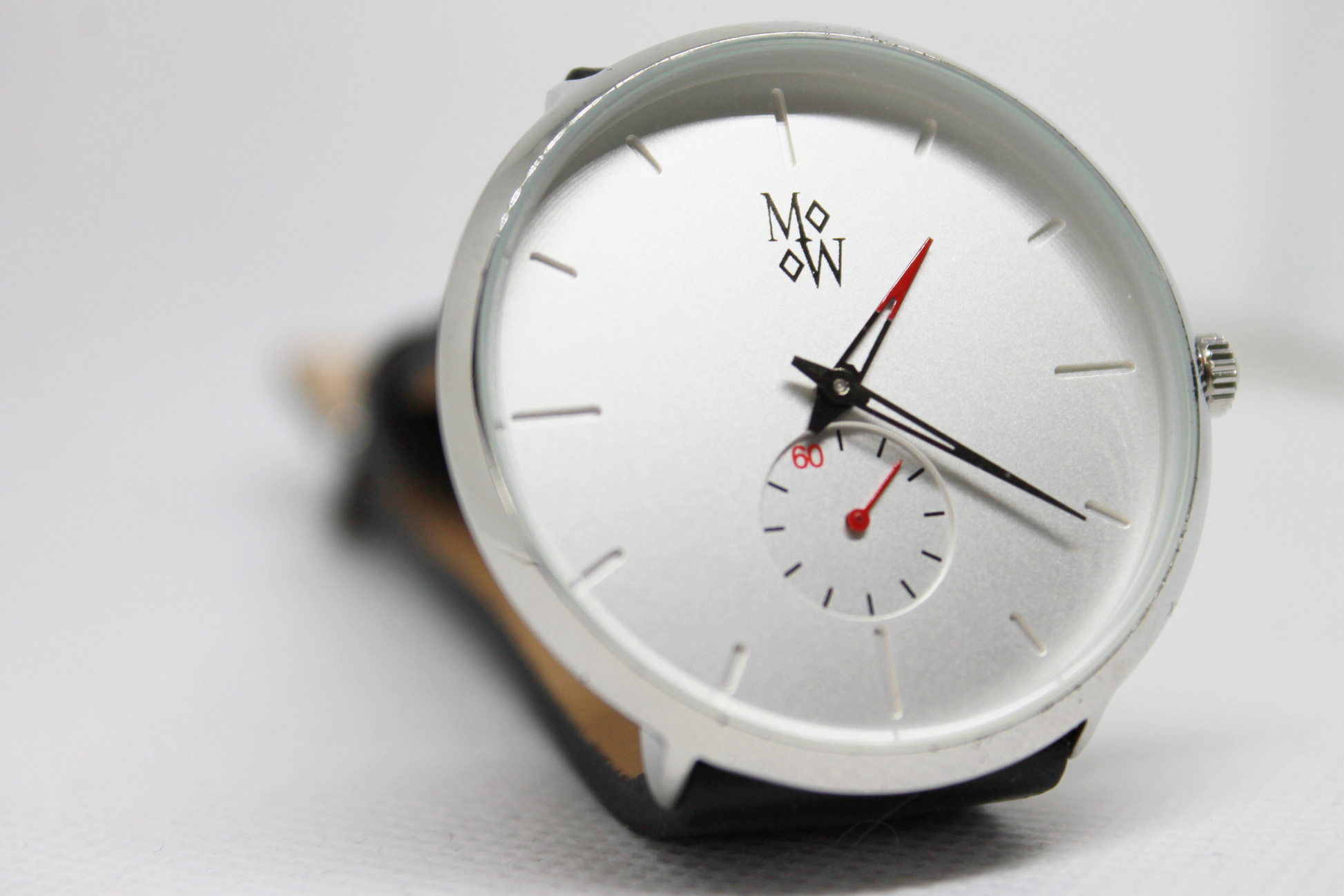 Limited Edition Toronto White With Red Accent - The Mobilio Watch Company
